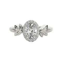GIA Anello con diamante solitario ovale da 0.8 carati con taglio a foglia di giardino
