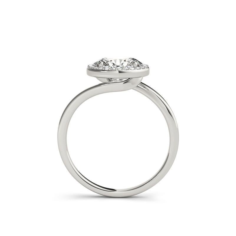 GIA 0.9 Karat Ost-West ovaler Halo gebogener Bypass  Diamantring im Zustand „Neu“ im Angebot in New York, NY