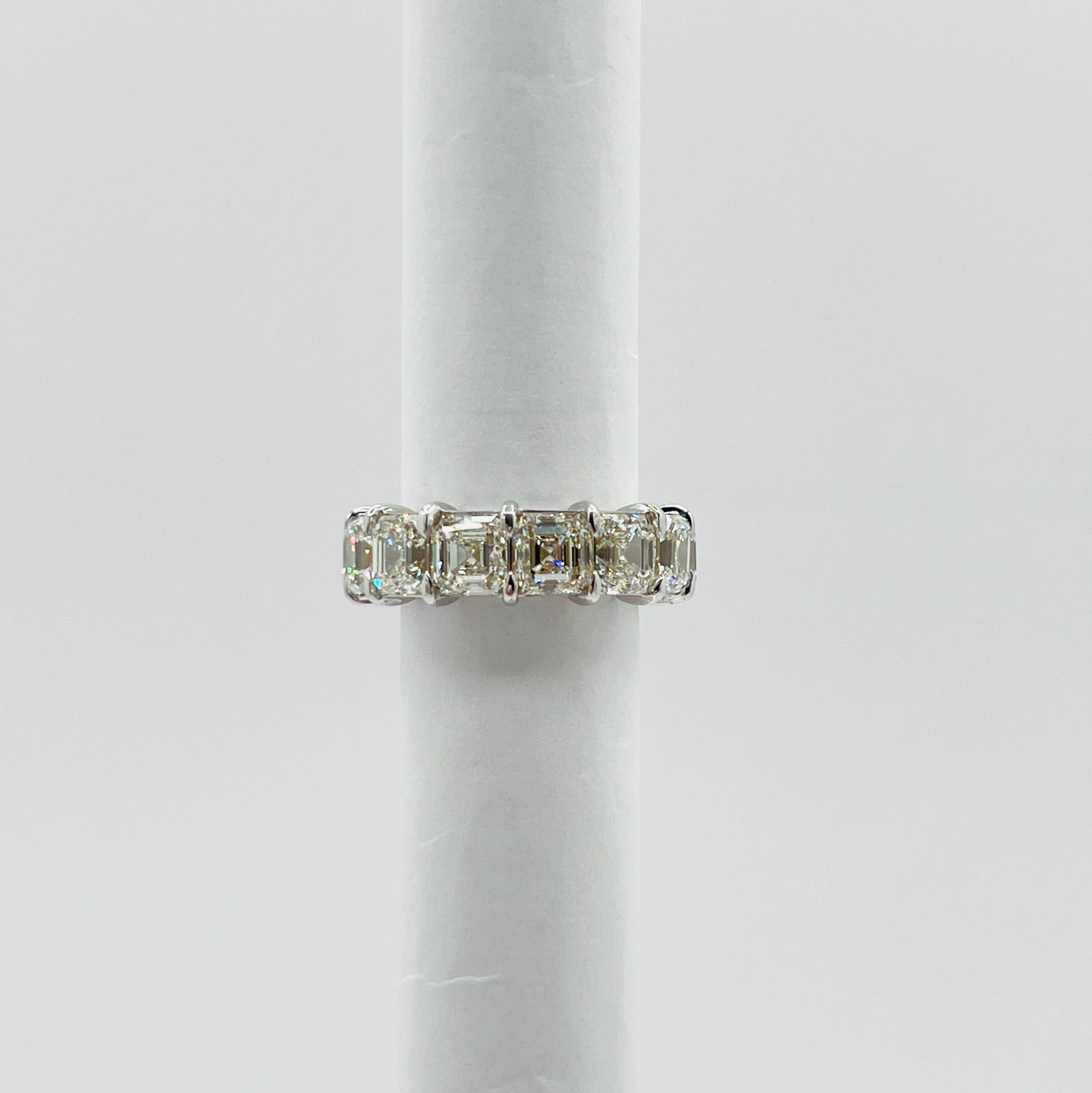GIA 0,90 Karat jeder Asscher Cut Diamant Eternity Band Ring 18K Weißgold im Angebot 2
