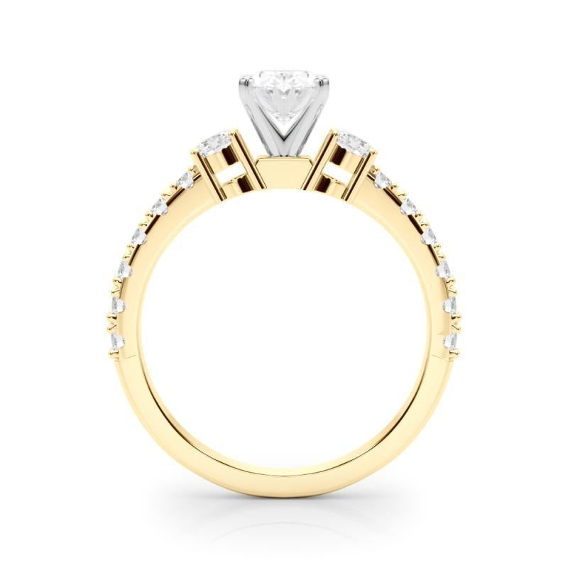 GIA 0.90ct Oval Three-Stone with Diamond Shank 18K Yellow Gold Diamond Ring (bague en or jaune à diamants de 0.90ct) Neuf - En vente à New York, NY