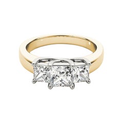 GIA 0,91 Carati Tre Pietre Condivise Principessa Anello di Diamanti in Oro Giallo 18K