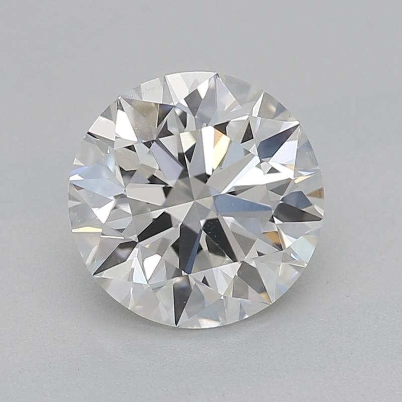 Realizzato a mano a New York, questo splendido anello con diamante presenta al centro un diamante rotondo mozzafiato, che pesa 0,91 e presenta un raffinato G con SI2. Il diamante, fissato in una classica incastonatura a griffe, è incorniciato da