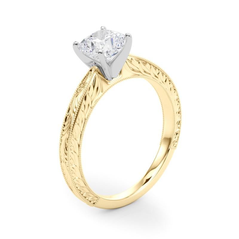 GIA Anello classico solitario a cuscino da 0.95 carati in oro giallo con incisione antica in vendita 1