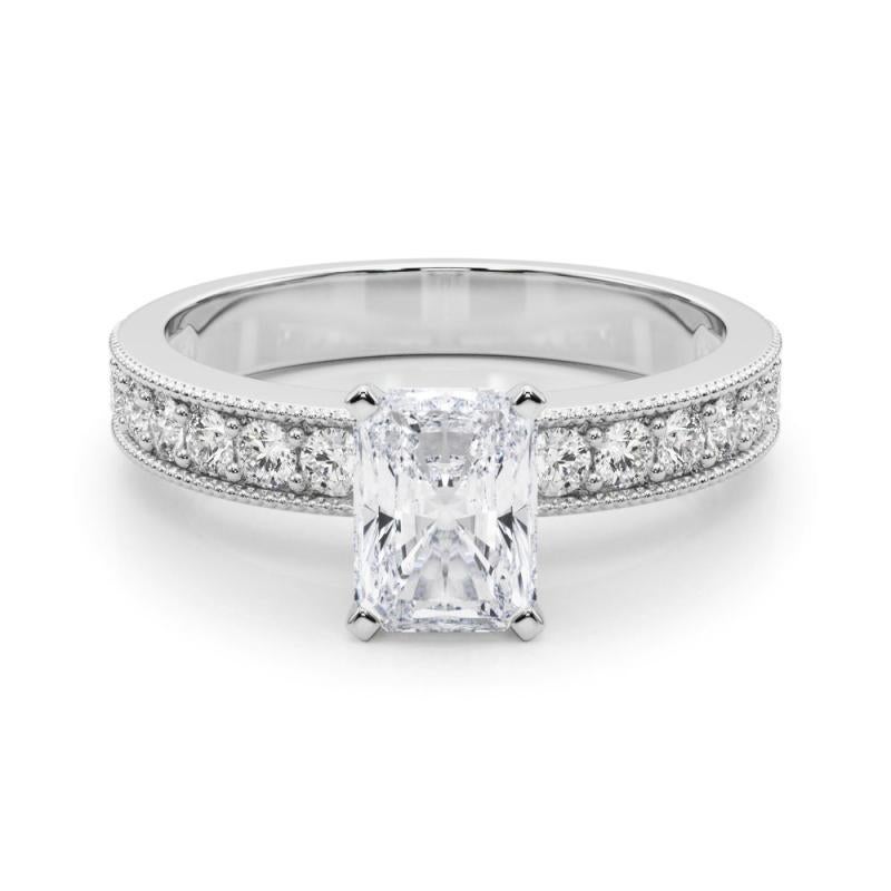 GIA 0.96 carati radiante d'epoca con canale a grana fine  Anello con diamante
