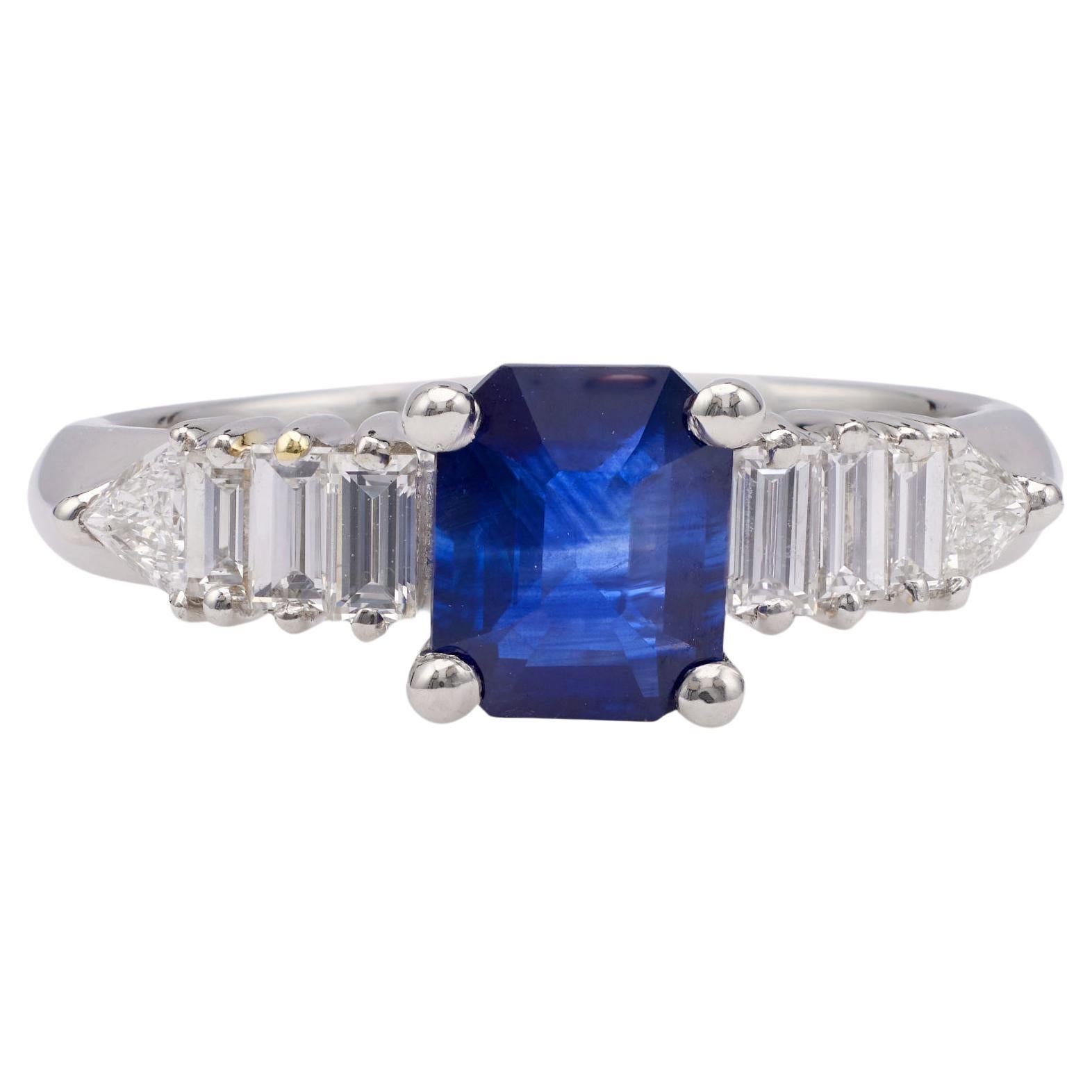 GIA 0.97 Carat Ceylon Sapphire Diamond Platinum Ring For Sale