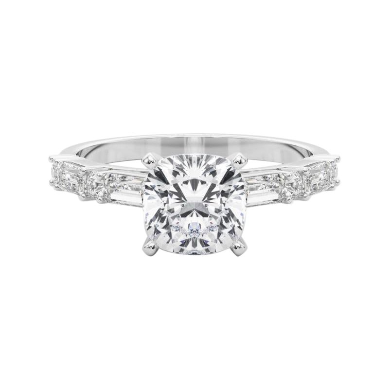 GIA 0.9ct Cushion Round & Baguette Channel Band  Bague en diamant