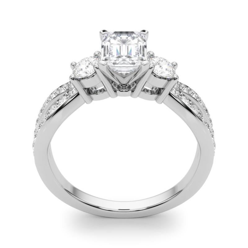 Donna GIA 0,9ct Smeraldo a tre pietre Split Shank Pave Anello con diamanti in oro bianco 18K in vendita