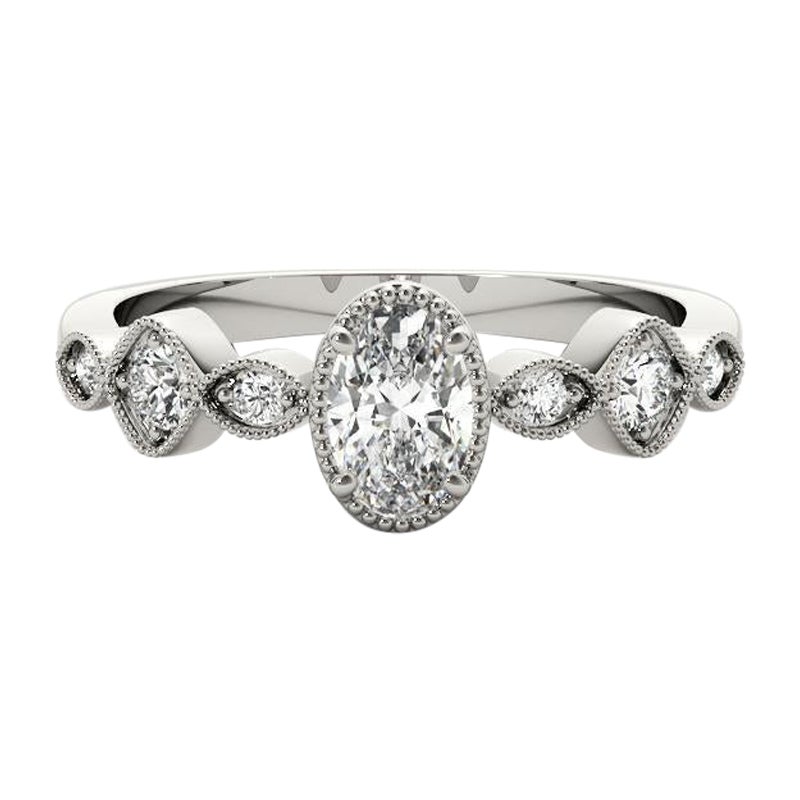 GIA 0.9ct Bisel ovalado engastado Milgrain multipiedra Anillo de diamantes