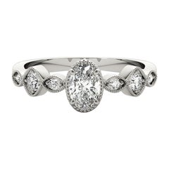 GIA 0.9ct Bisel ovalado engastado Milgrain multipiedra  Anillo de diamantes