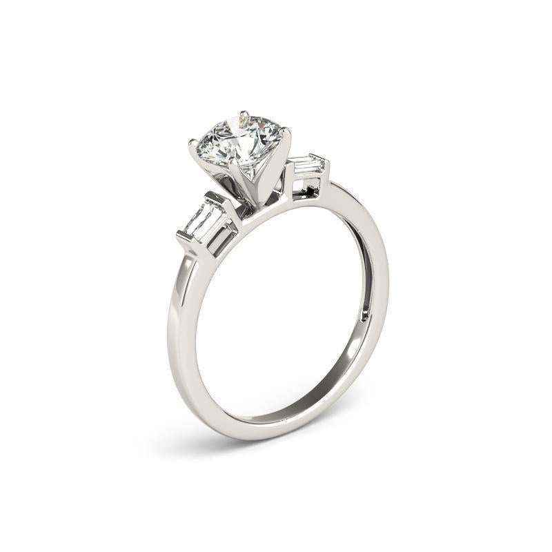 Donna GIA 0.9ct Round Solitaire & Channel Baguette 18K White Gold Diamond Ring in vendita
