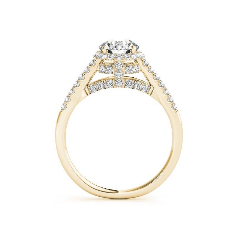 GIA 0,9ct Anello con diamante rotondo a triplo decker Cathedral in oro giallo 18K In condizioni Nuovo in vendita a New York, NY