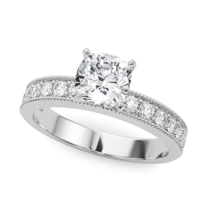 Taglio cuscino GIA 1 Carat Cushion Vintage Milgrain Channel Anello con diamanti in oro bianco 18K in vendita