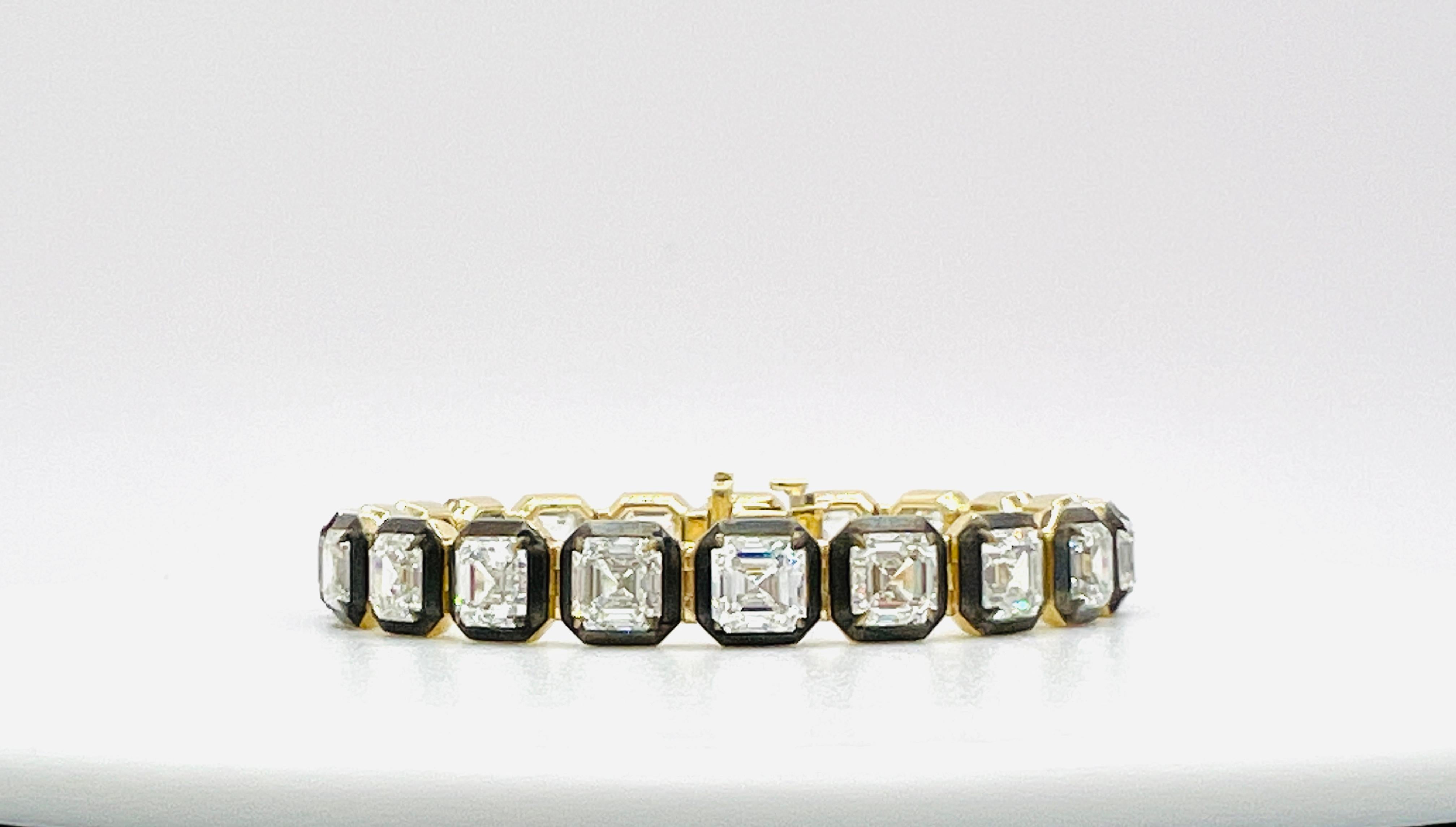 GIA 1 Carat Each Asscher Cut Diamond Bracelet in Black Rhodium & 18K Yellow Gold For Sale 5