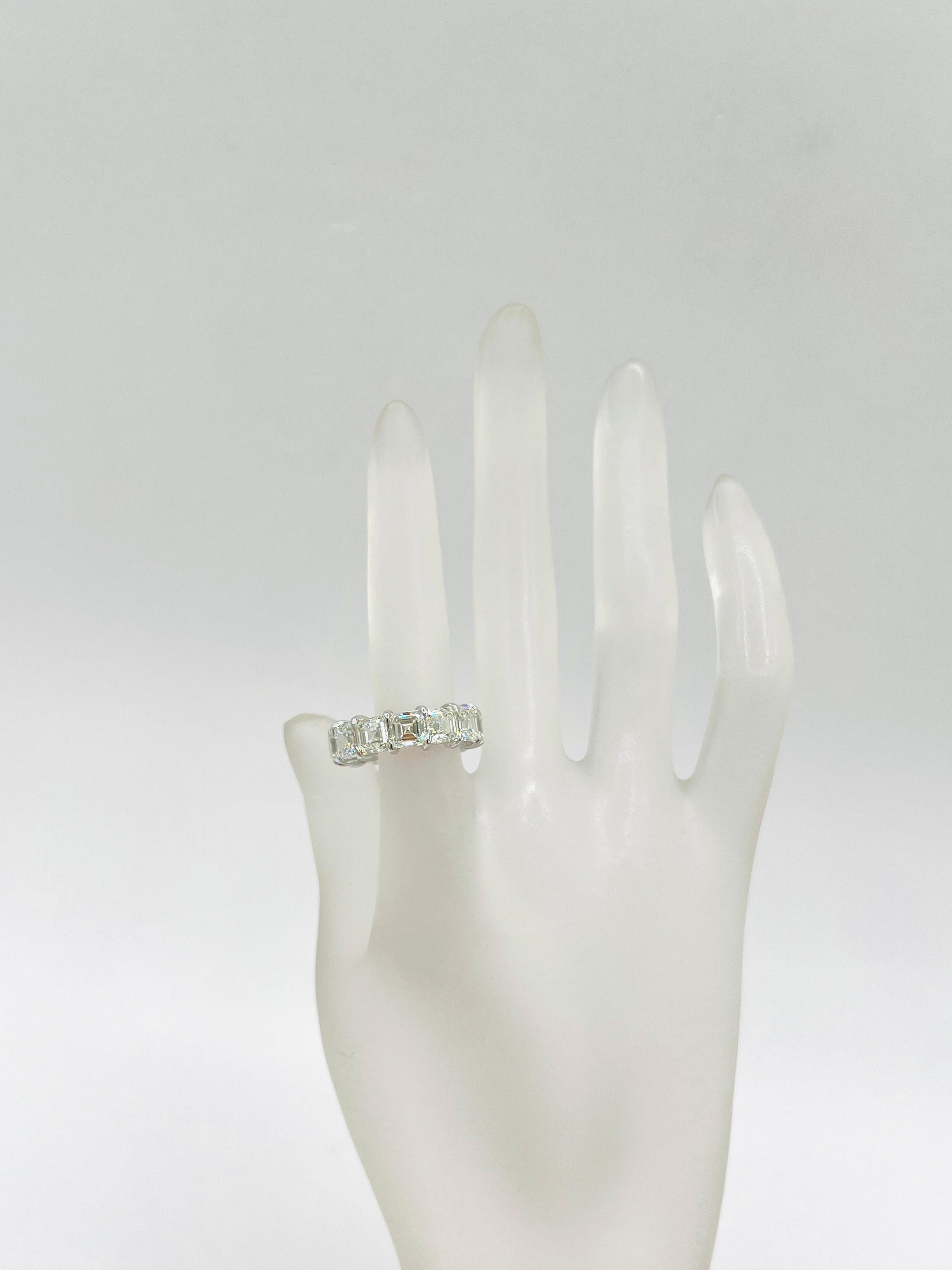 GIA 1 Carat Each Asscher Cut Diamond Eternity Band in 18K White Gold In New Condition For Sale In Los Angeles, CA