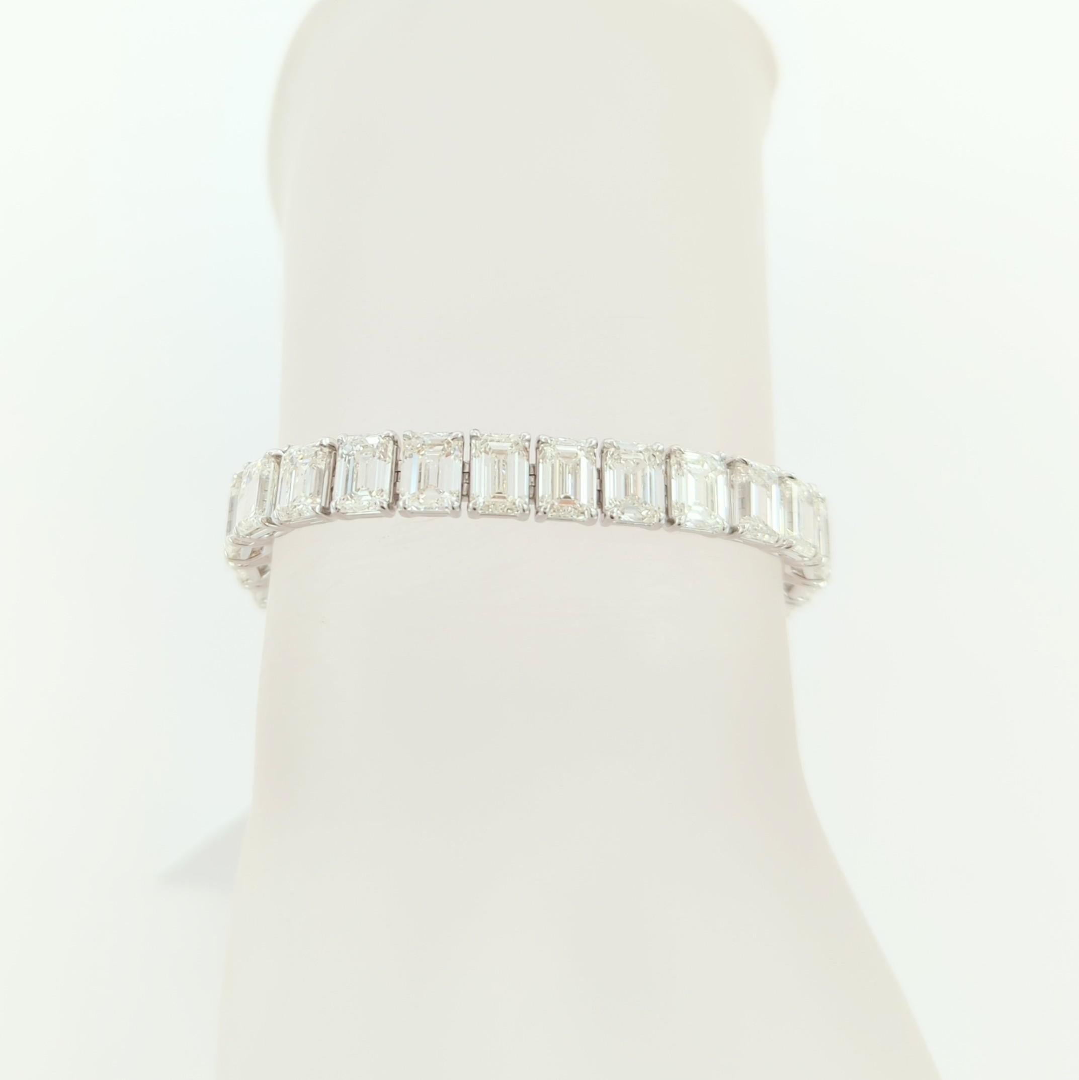 GIA 1 carat each Emerald Cut Diamond Bracelet in 18K White Gold For Sale 1