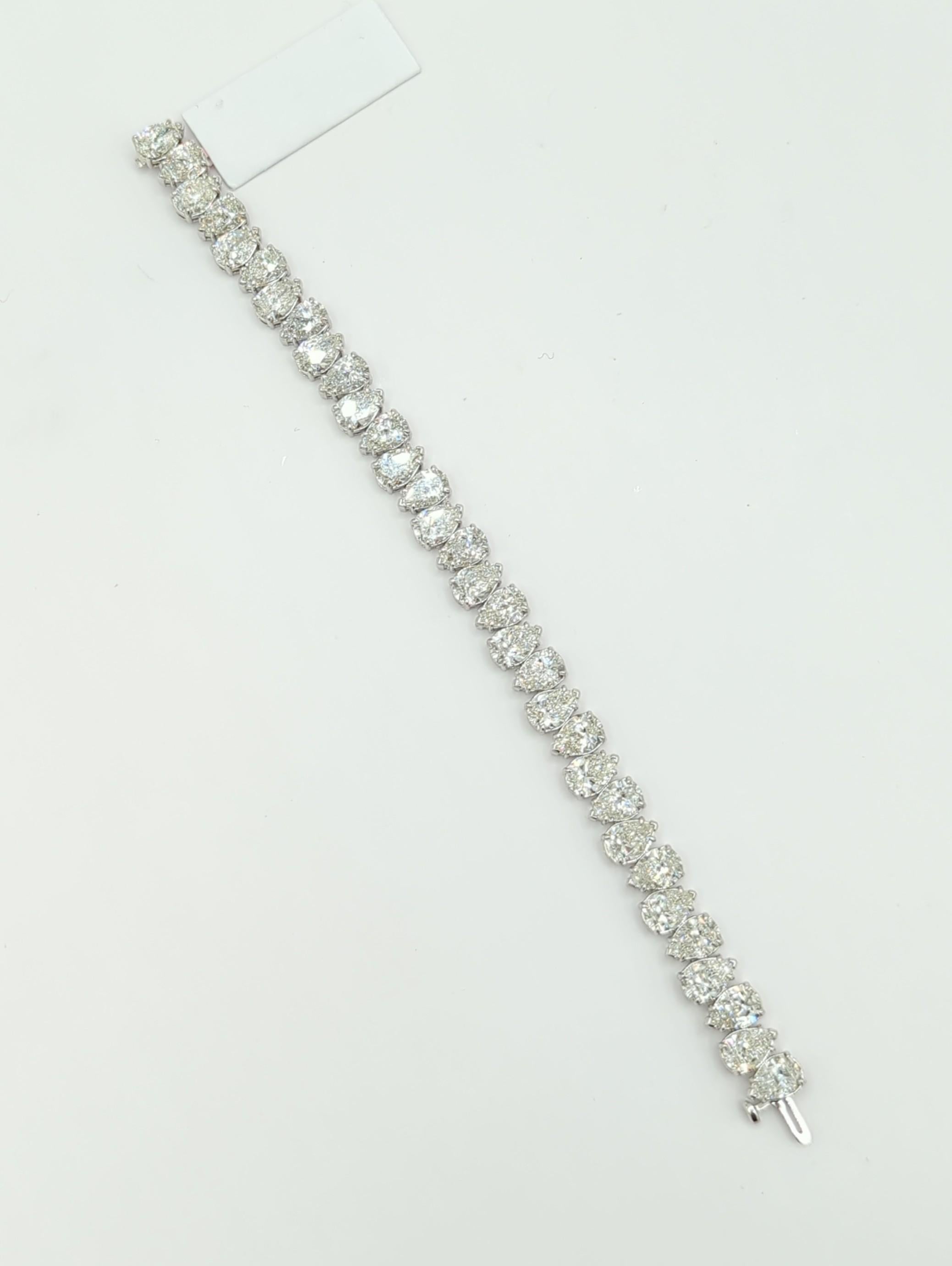 GIA 1 Carat Each White Diamond Pear Shape Tennis Bracelet in 18K White Gold For Sale 5