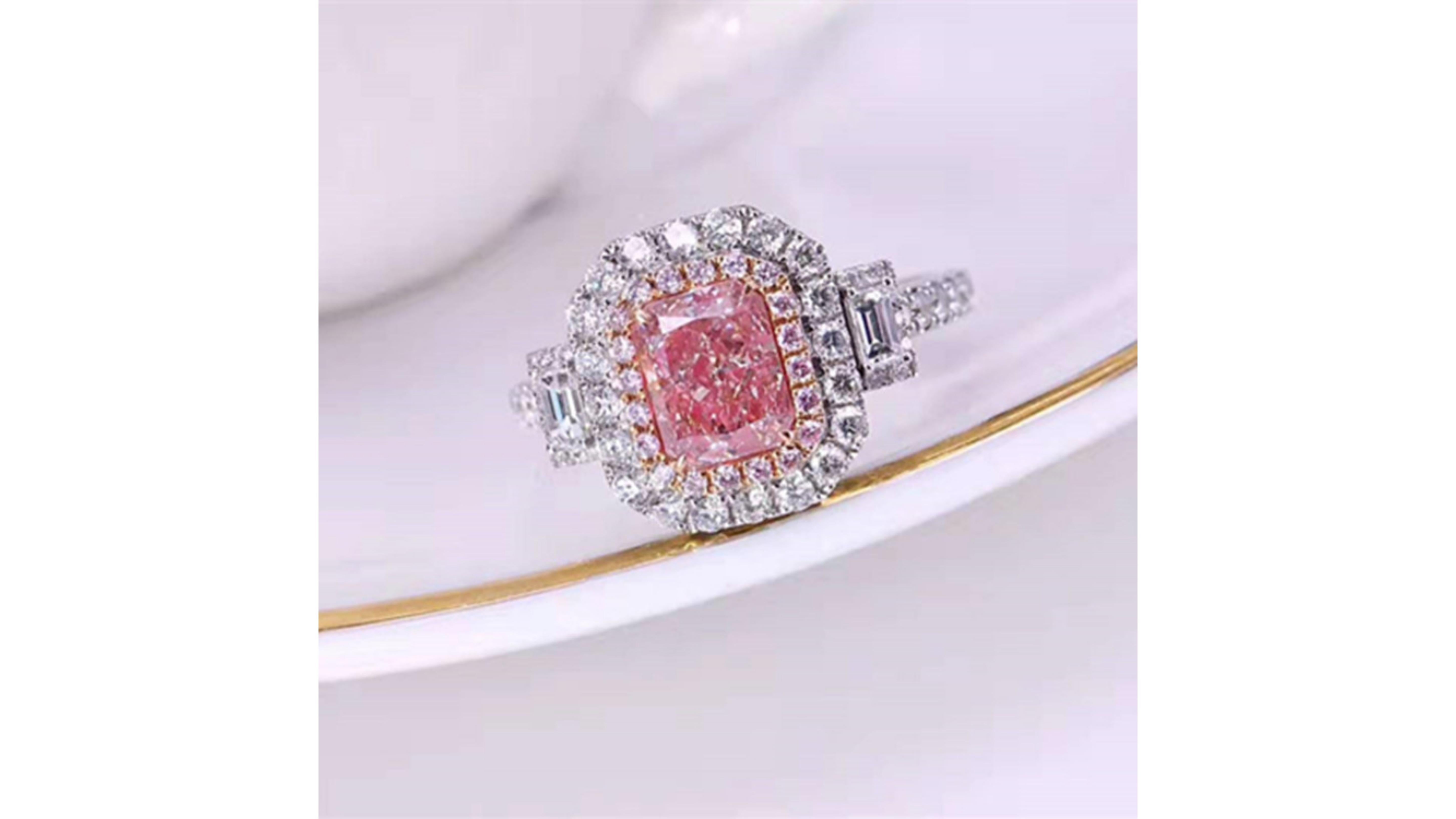 Contemporary GIA 1 Carat Fancy Pink Diamond Necklace 18 Karat White Gold Duel Use As Ring  For Sale