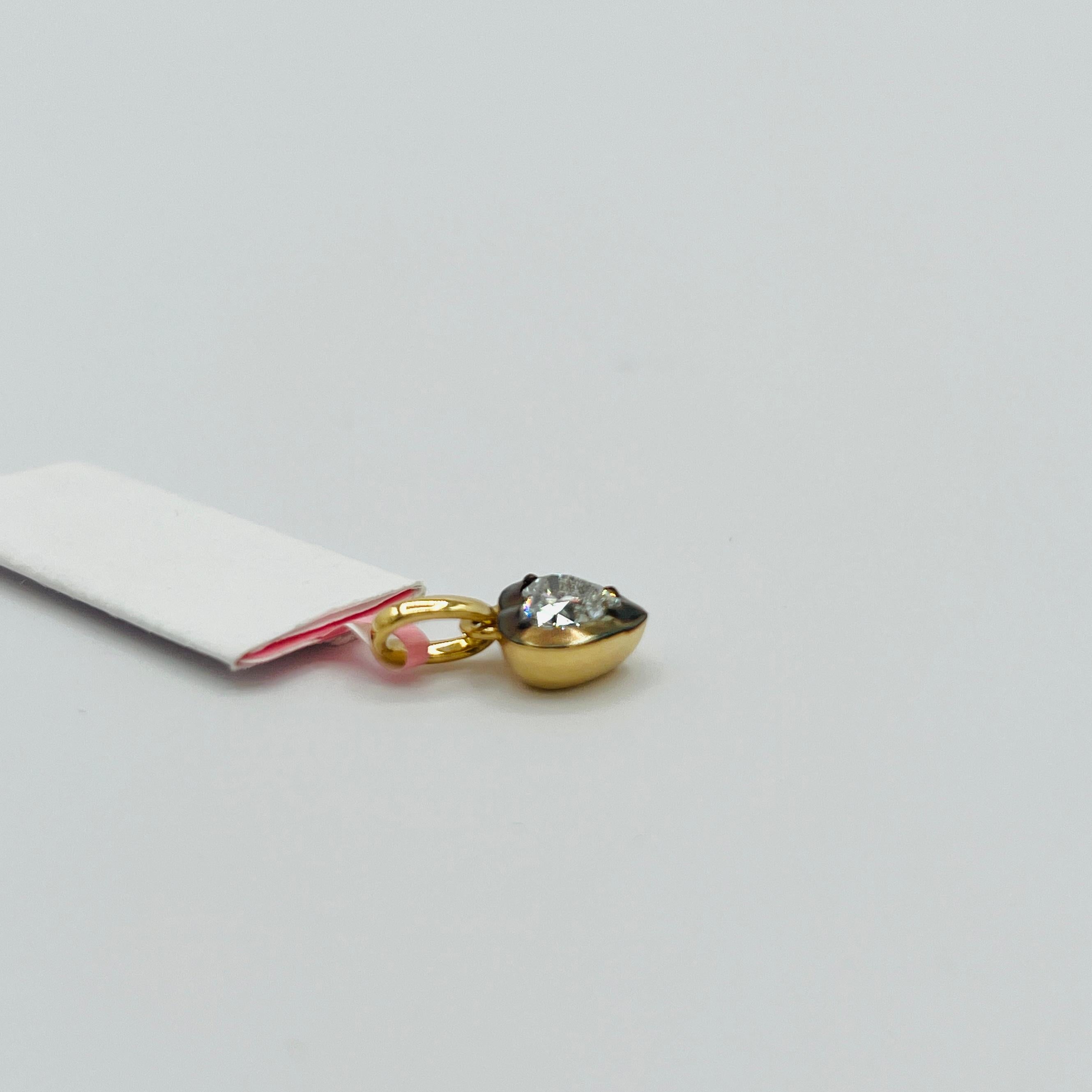 GIA Pendentif en rhodium noir et or jaune 18 carats avec diamant en forme de cœur de 1 carat Neuf - En vente à Los Angeles, CA