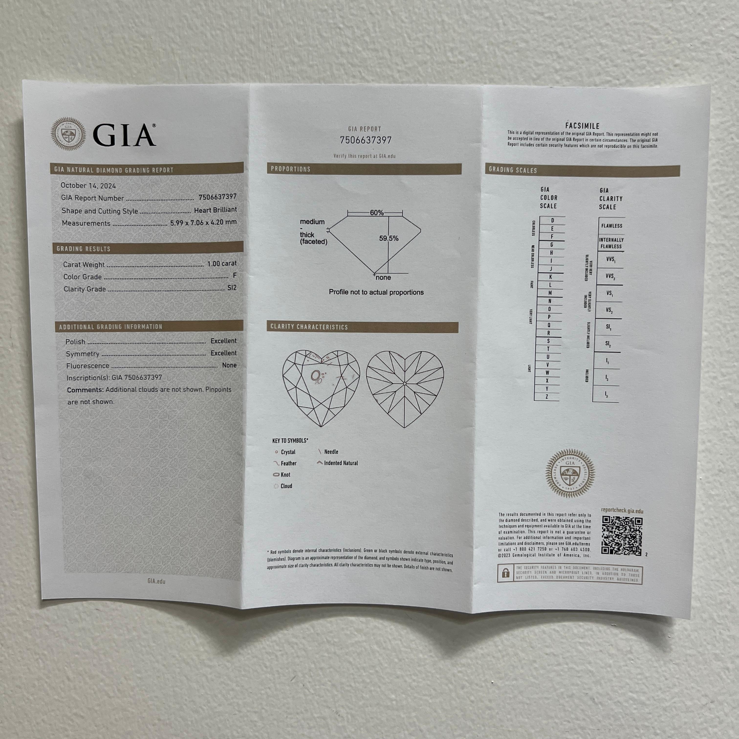 GIA Pendentif en rhodium noir et or jaune 18 carats avec diamant en forme de cœur de 1 carat en vente 3