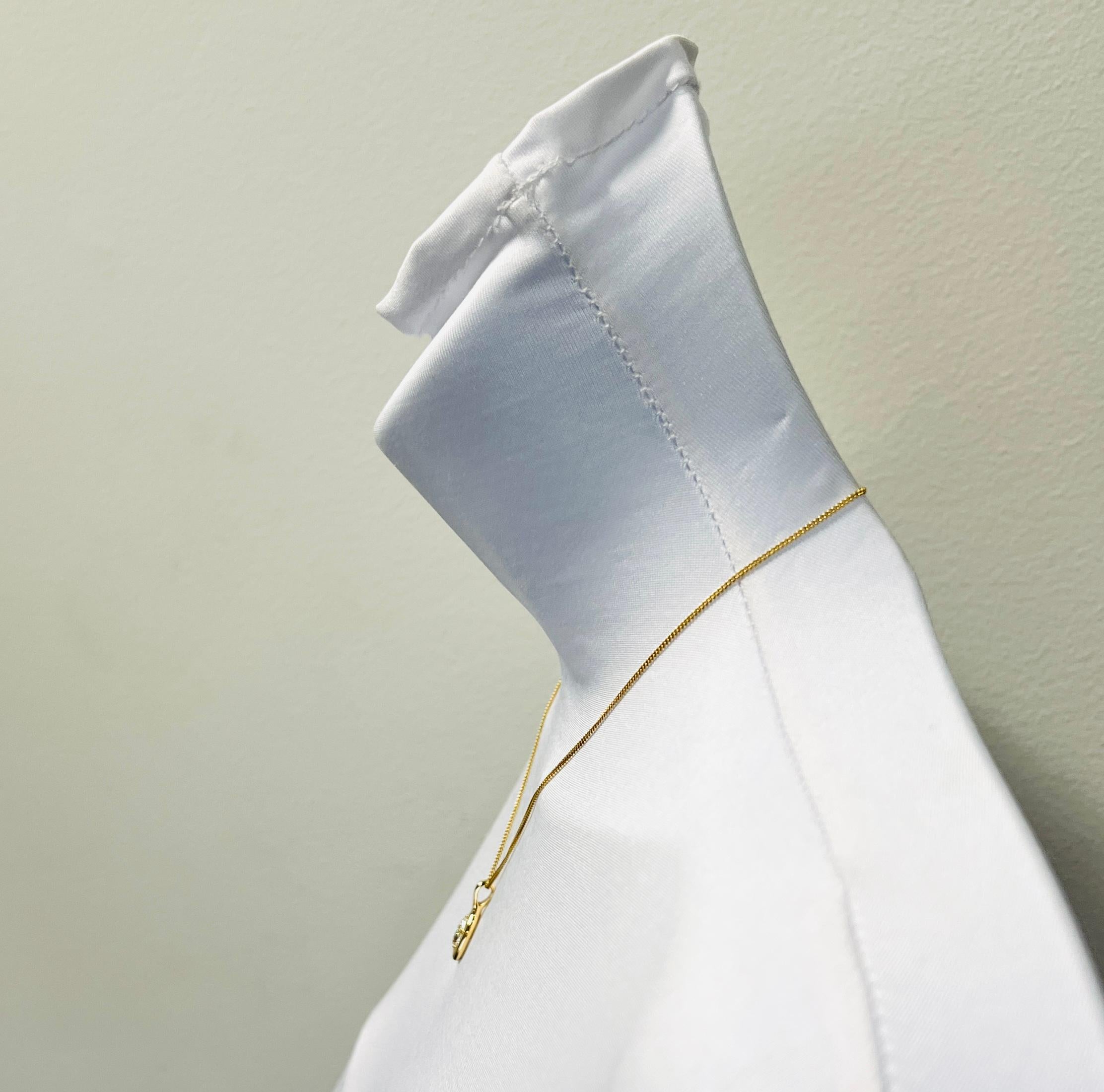 Pear Cut GIA 1 Carat Pear Shape Diamond Pendant Necklace in 18K Yellow Gold For Sale