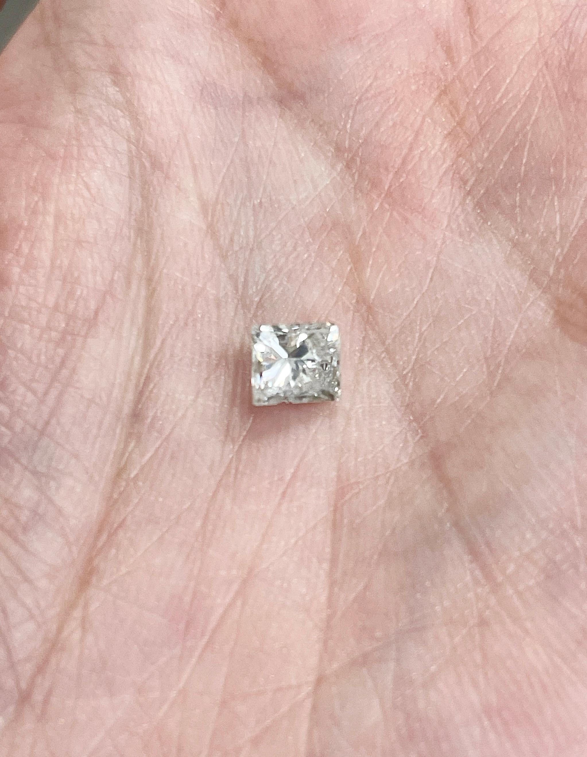 GIA 1.00 Carat Princess Cut Natural Loose Diamond For Sale 2