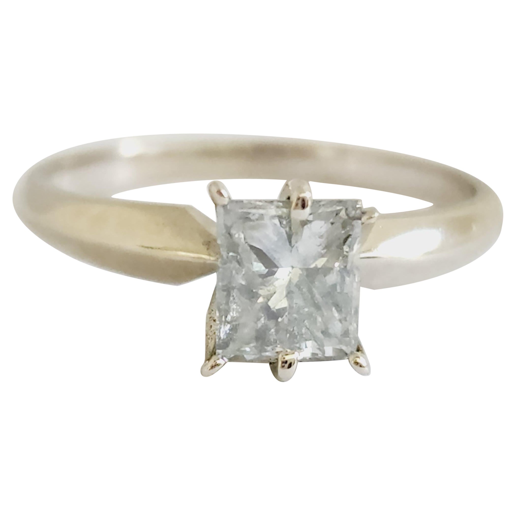 Three Stone Princess Cut Engagement Ring | Bijoux Majesty