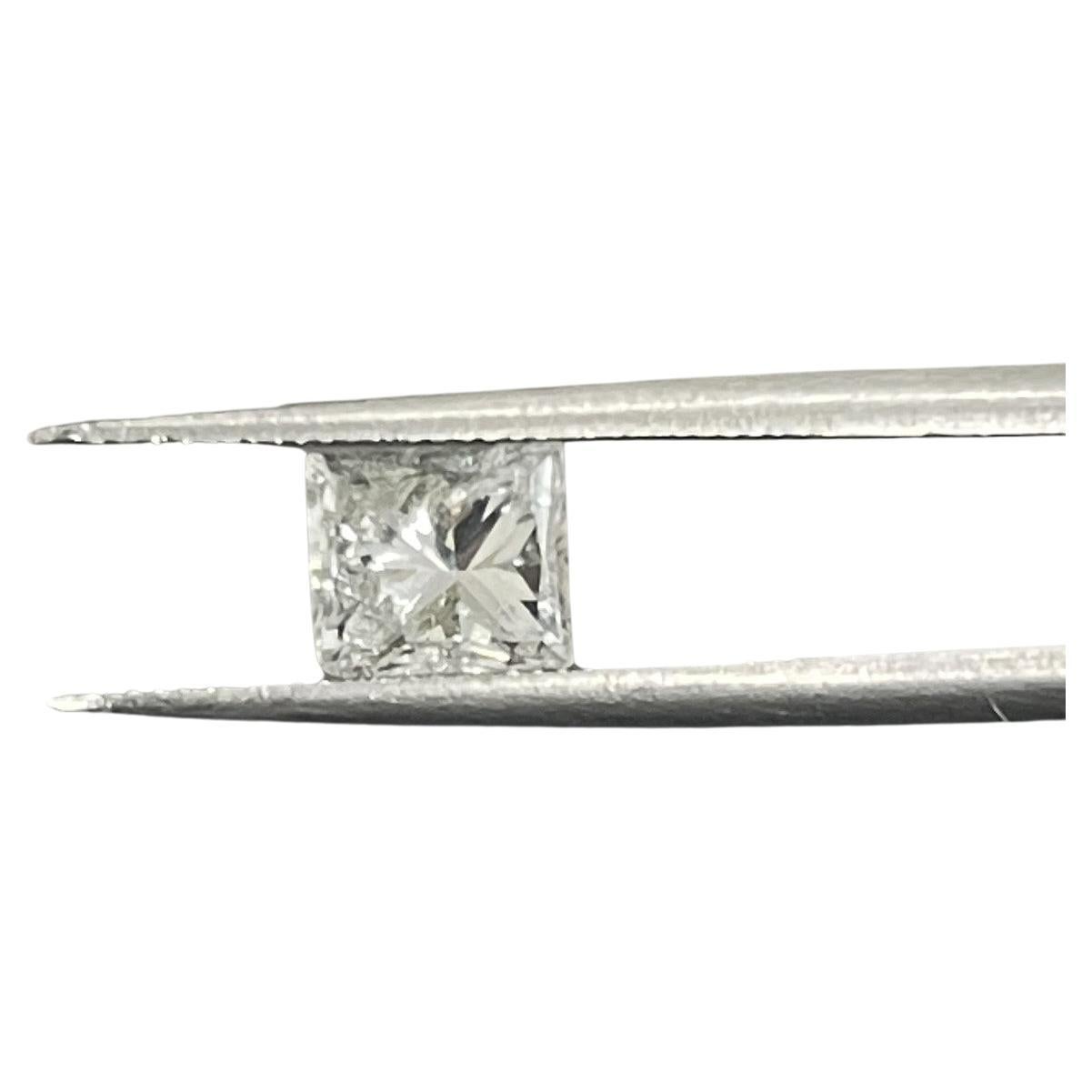 GIA 1.00 Carat Princess Cut Natural Loose Diamond For Sale