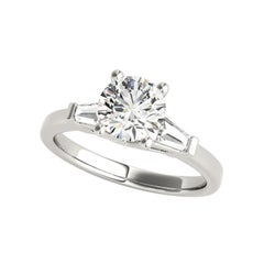 GIA 1.00 Carat Round & Fancy Baguette Three-Stone  Bague en diamant
