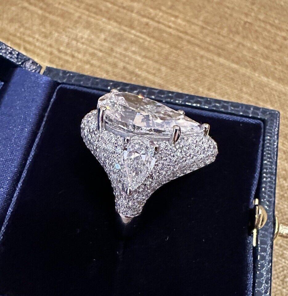Bague personnalisée en or blanc 18 carats GIA 10,01 carats diamant en forme de poire en vente 2
