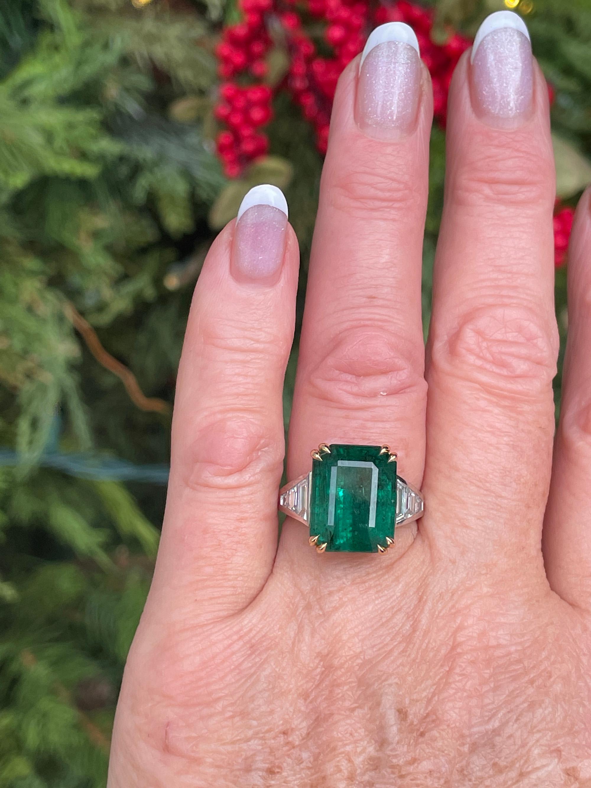 GIA 10.05ct Step cut Rectangular Green Emerald Diamond Plat 18k YG Ring 11