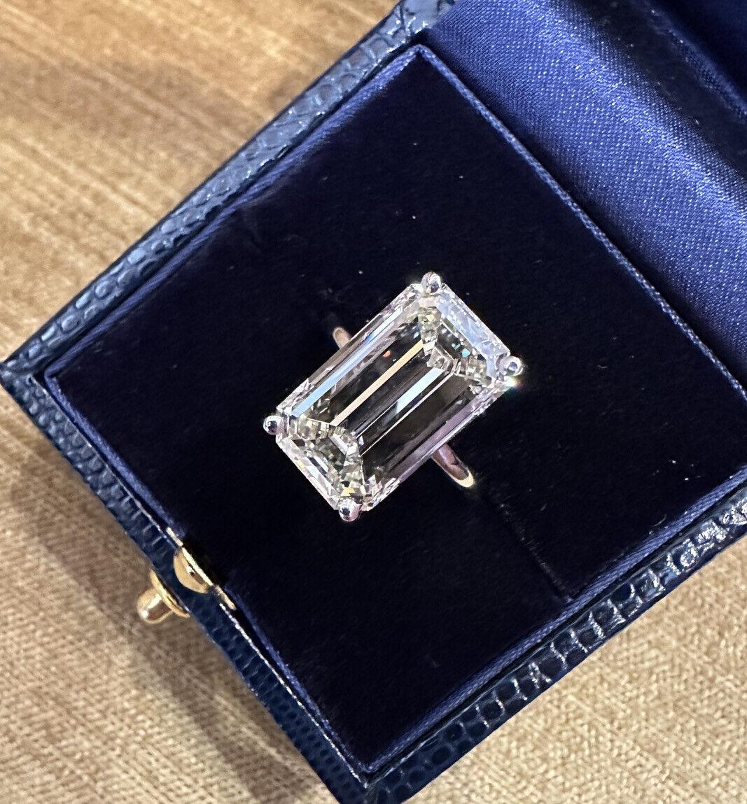 GIA 10.08 Carat Emerald Cut Diamond Solitaire Ring in Platinum For Sale 4