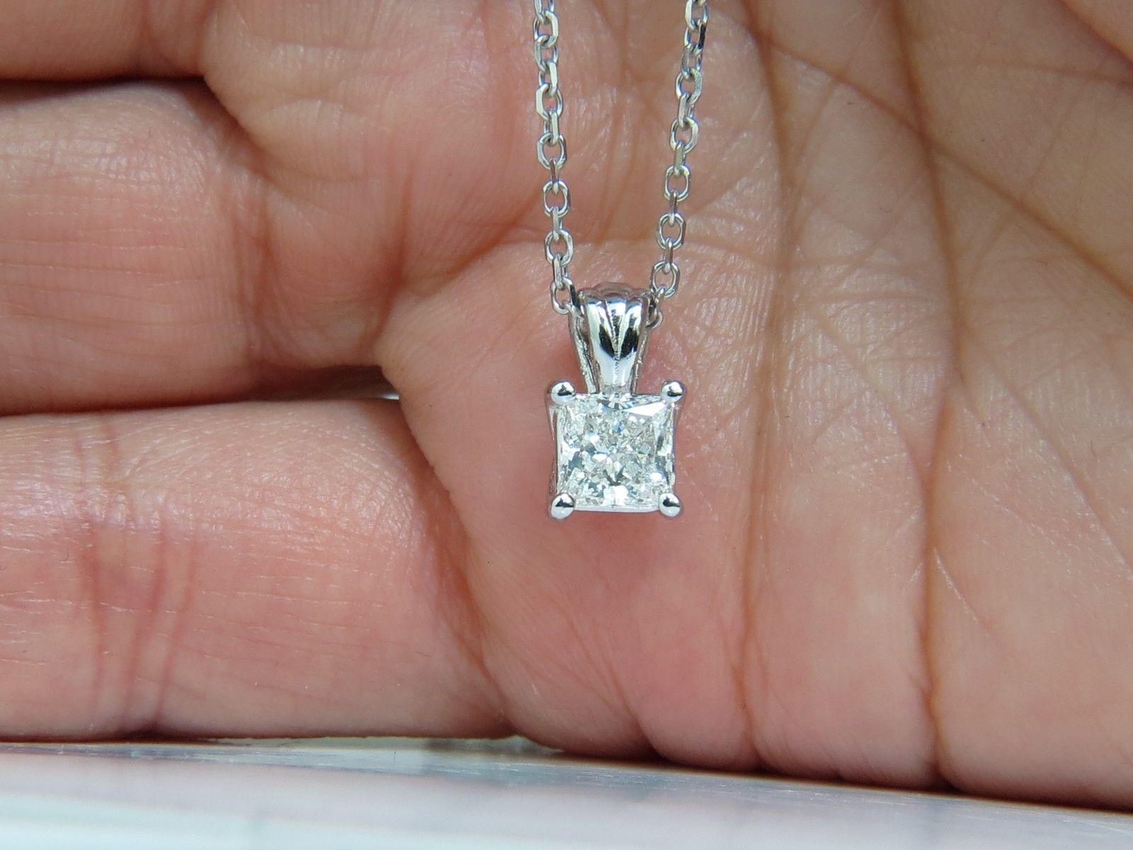 GIA 1.01 Carat Brilliant Princess Cut Diamond Solitaire Pendant H/VVS1 14 Karat In New Condition For Sale In New York, NY