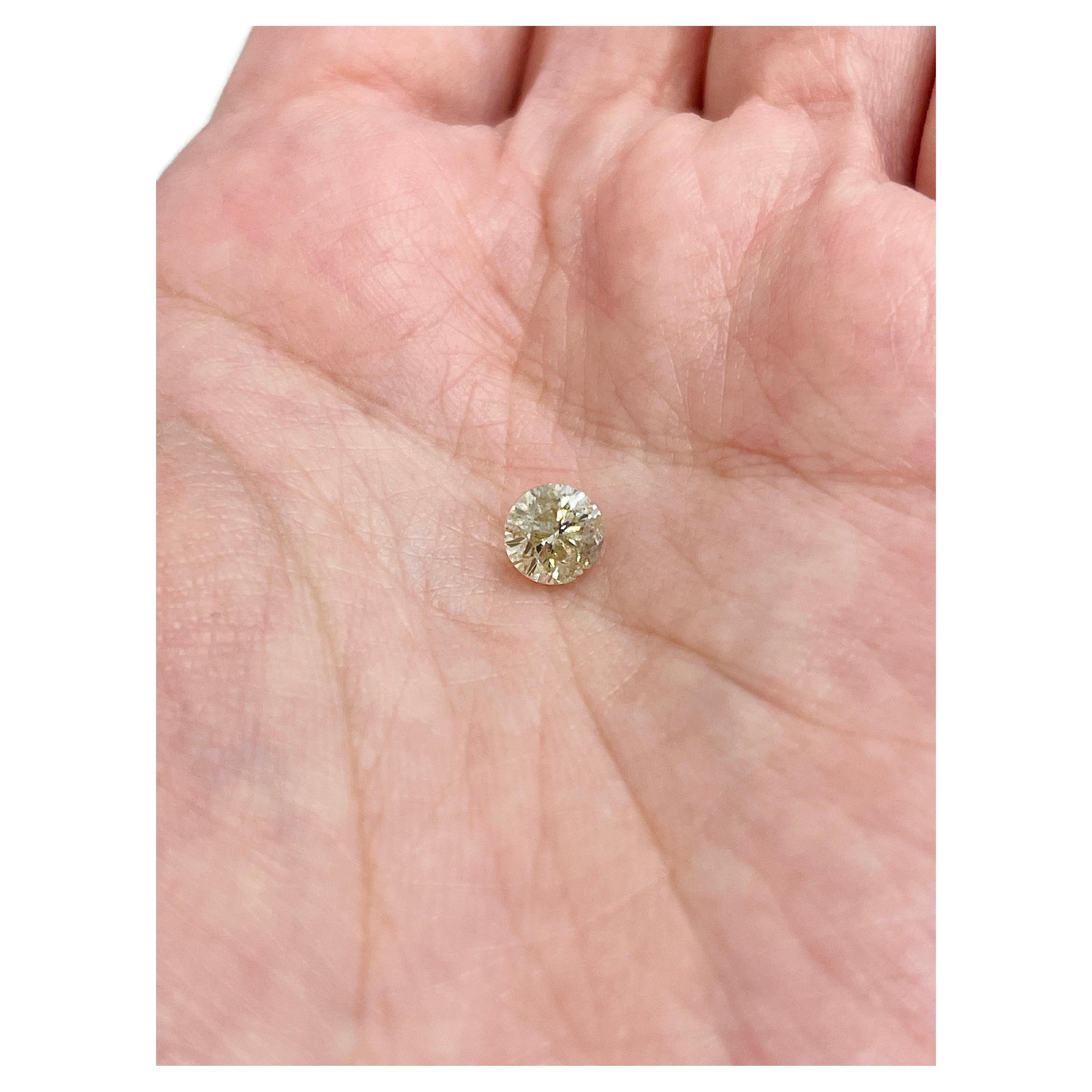 GIA Certified 1.01 Carat Round Fancy Light Yellow Color Diamond

Natural Diamond, measures 5.89 x 6.02 x 4.23 mm, I3 Clarity

Free shipping within the US*