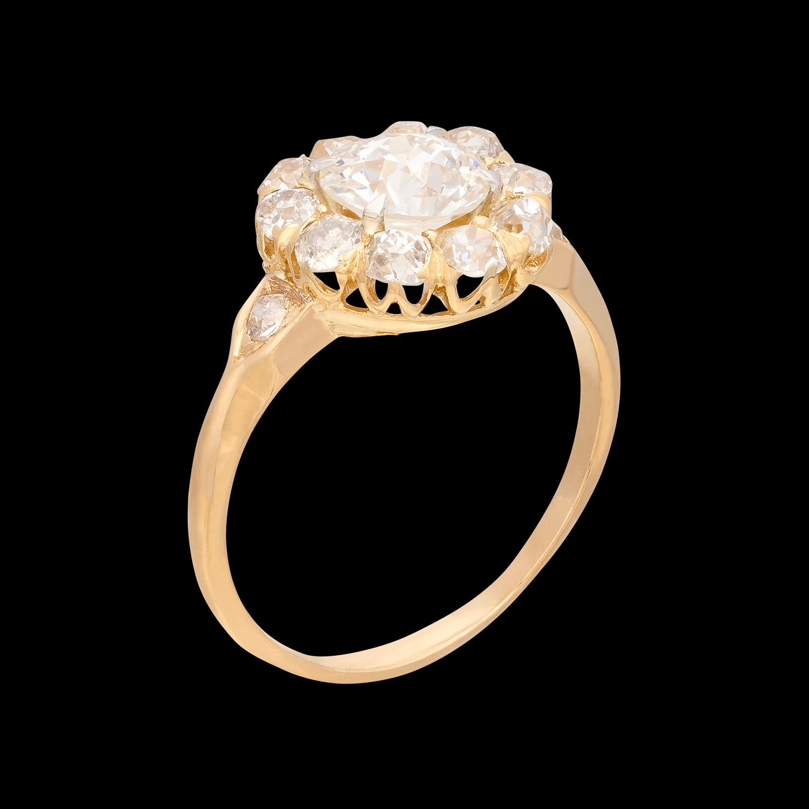 For Sale:  GIA 1.01-ct. Diamond & 18k Gold Antique Ring 7