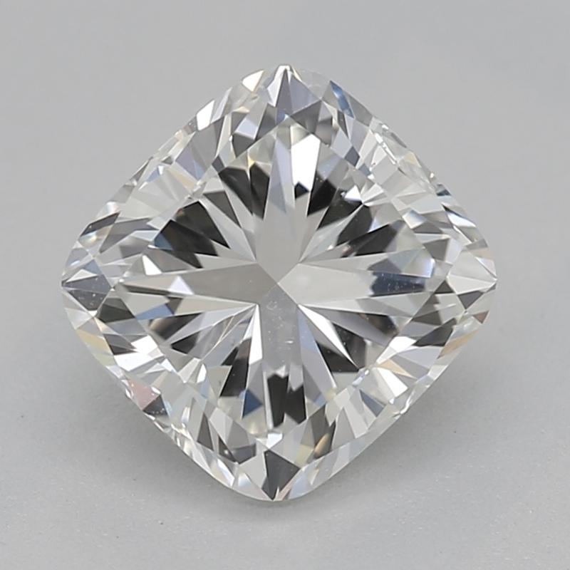 Cette magnifique bague est ornée d'une pierre centrale en forme de coussin, d'un poids impressionnant de 1,01 et d'une pureté sans faille de H et SI1. Cette pièce exquise est fabriquée de manière experte en platine, offrant un éclat chaud et radieux