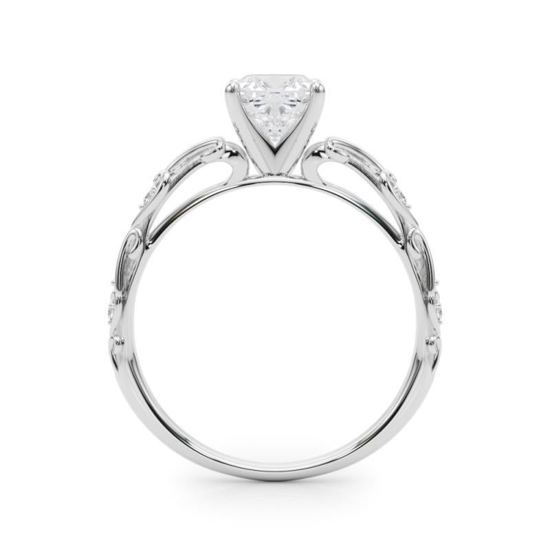 GIA 1,01ct Cuscino Vintage 3 Pietre Cuore e Vite  Anello con diamante In condizioni Nuovo in vendita a New York, NY