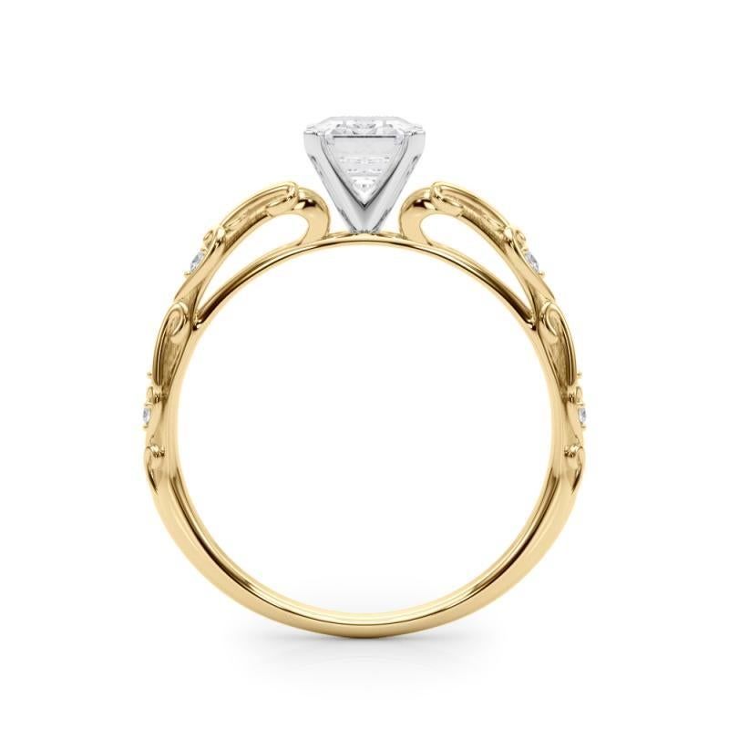 GIA 1.01ct Emerald Vintage 3-Stone Heart & Vine 18K Yellow Gold Diamond Ring In New Condition For Sale In New York, NY