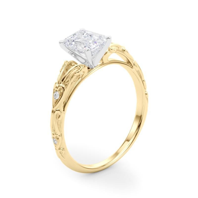 GIA 1.01ct Emerald Vintage 3-Stone Heart & Vine 18K Yellow Gold Diamond Ring For Sale 1