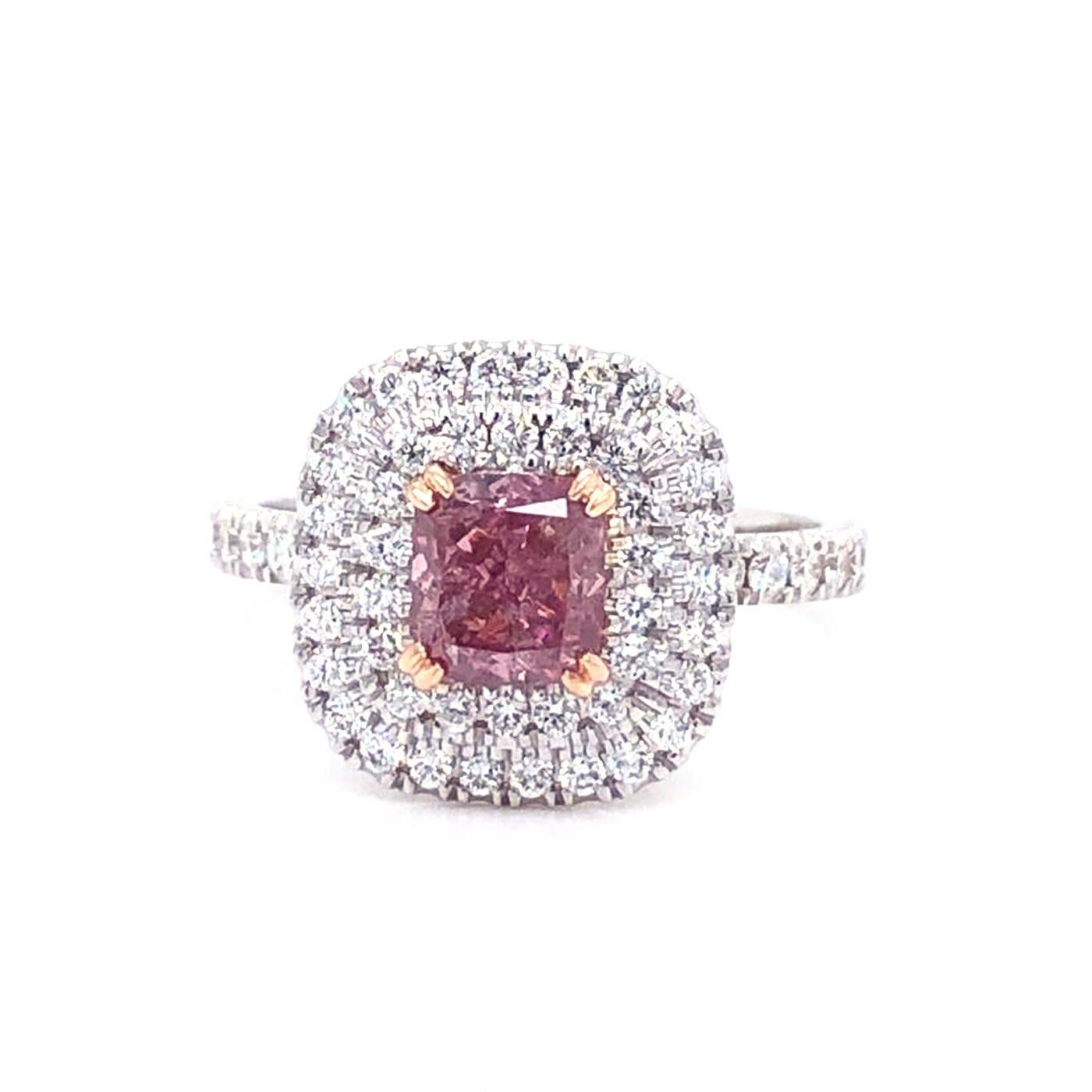 GIA 1.01ct Natural Fancy Intense Purplish Pink Diamond with Cushion Diamond Ring In Good Condition For Sale In Aventura, FL