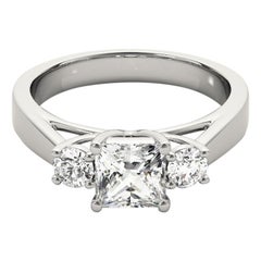 GIA 1.01ct Princesse 3 Pierres Passé, Présent et Futur Bague diamant en or blanc 18K