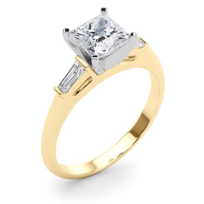 Donna GIA 1,01ct Anello con diamanti Princess a tre pietre e Baguette affusolata in oro giallo 18K in vendita