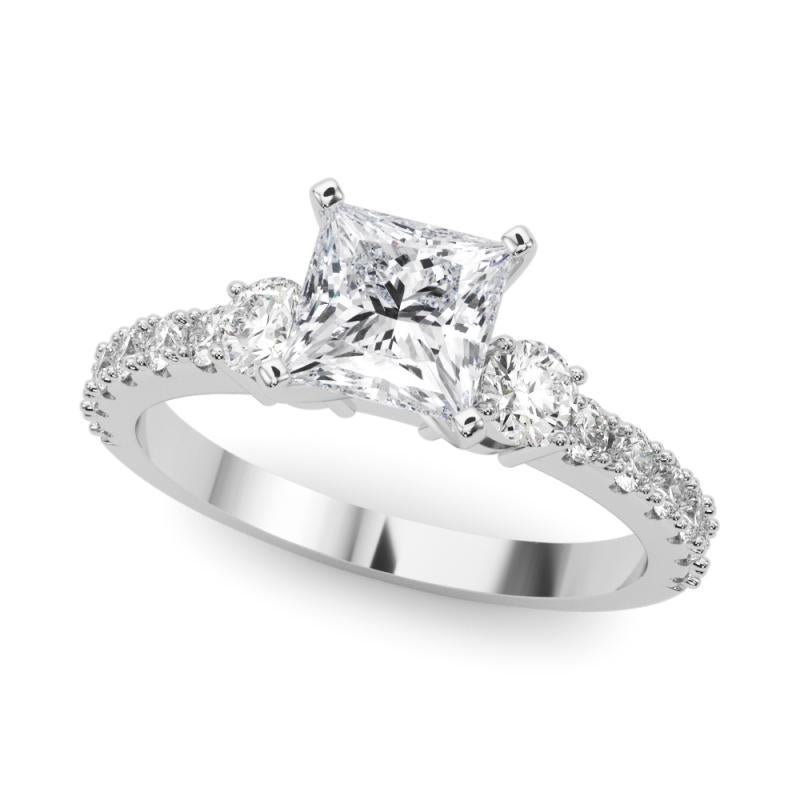 Taglio princess GIA 1,01ct Principessa a tre pietre con gambo di diamante Anello con diamante in oro bianco 18 carati in vendita
