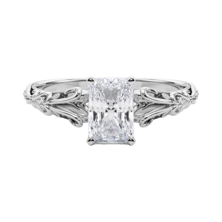 GIA 1,01ct Radiant Vintage 3-Stone Heart & Vine  Anello con diamante