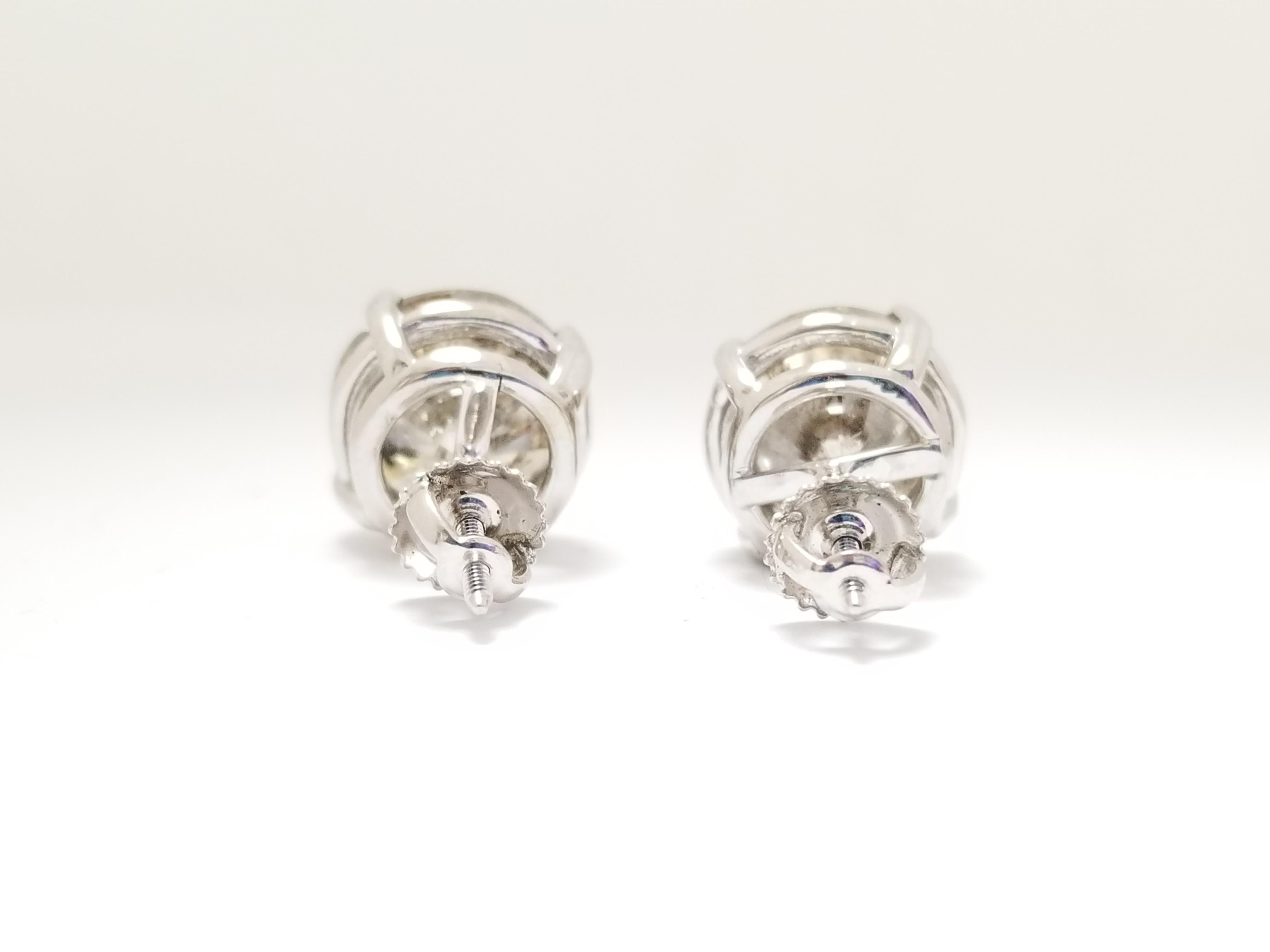 GIA 10.28 cttw Natural Diamond Round Studs In New Condition In Great Neck, NY