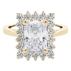 GIA 1.02ct Radiant Rectangular Halo Anniversary Bague diamant en or jaune 18K