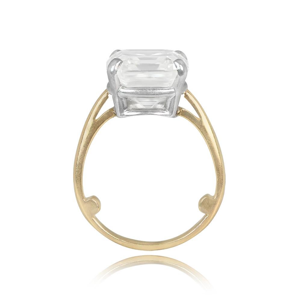 GIA 10.42ct Asscher Cut Diamond Solitaire Ring, VS1 Clarity, 18k Yellow Gold In Excellent Condition For Sale In New York, NY