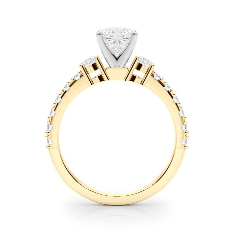 GIA 1.04ct Cushion Three-Stone with Diamond Shank 18K Yellow Gold Diamond Ring In New Condition For Sale In New York, NY