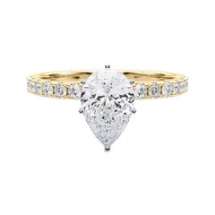GIA Anillo de diamantes de oro amarillo de 18 quilates de 1,05 ct Solitario de pera con media eternidad