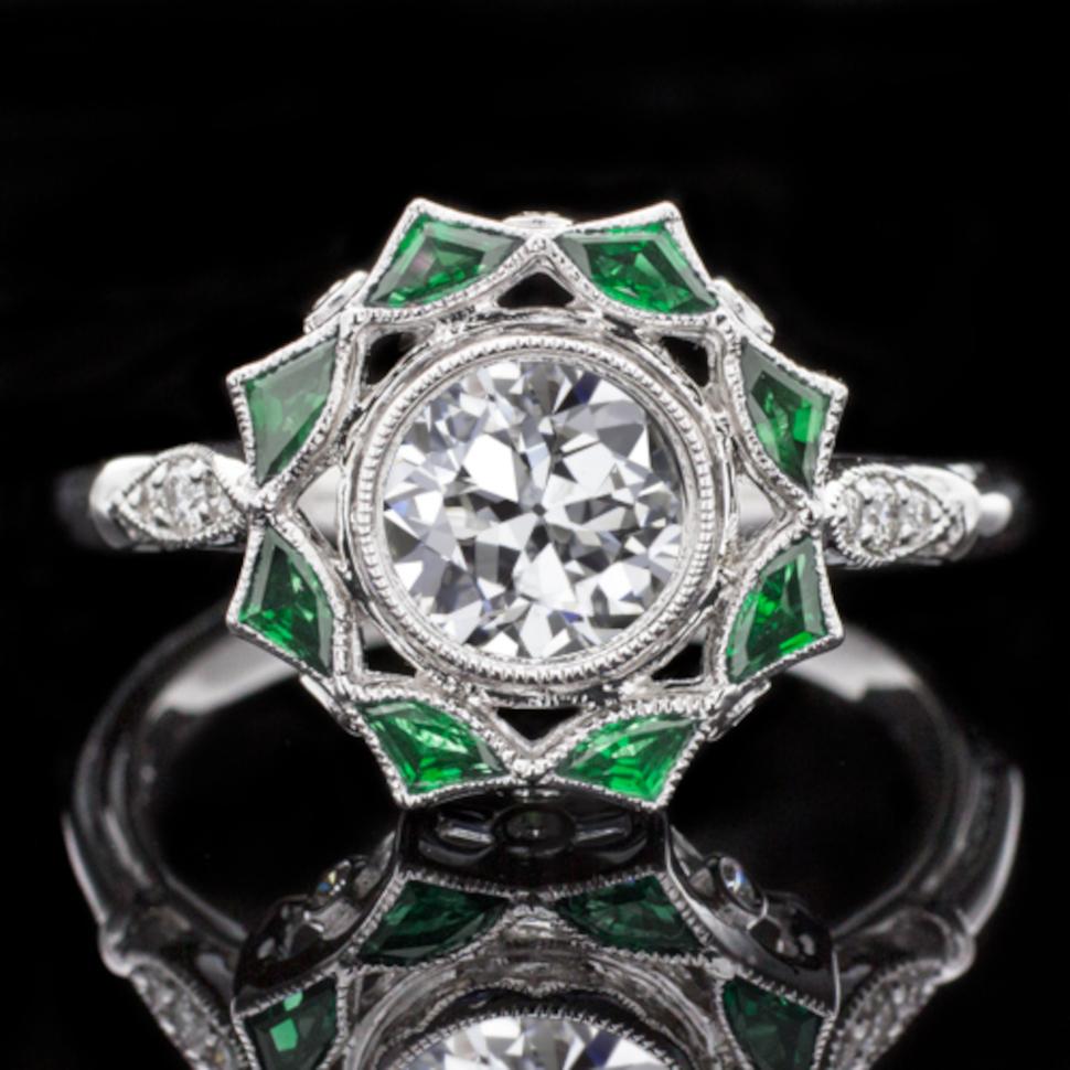 GIA 1.07 Carat Art Deco Style Old European Cut Diamond Emerald Ring For Sale 1