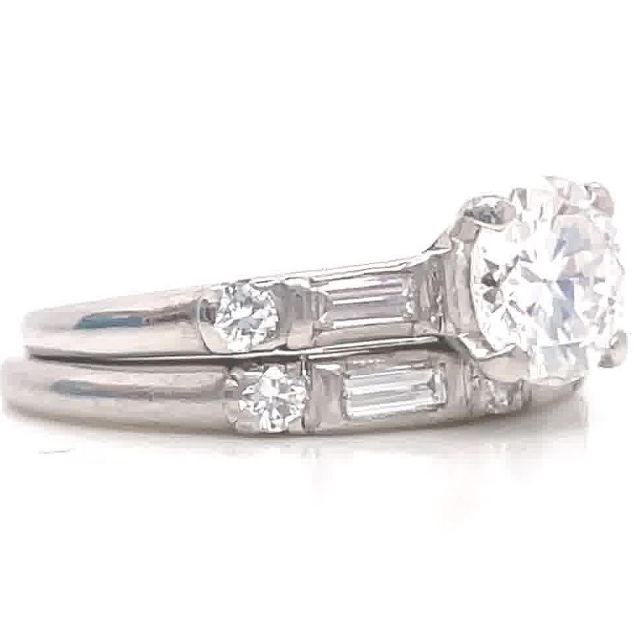 Round Cut GIA 1.10 Carat Round Brilliant Cut Diamond Engagement Wedding Platinum Ring Set